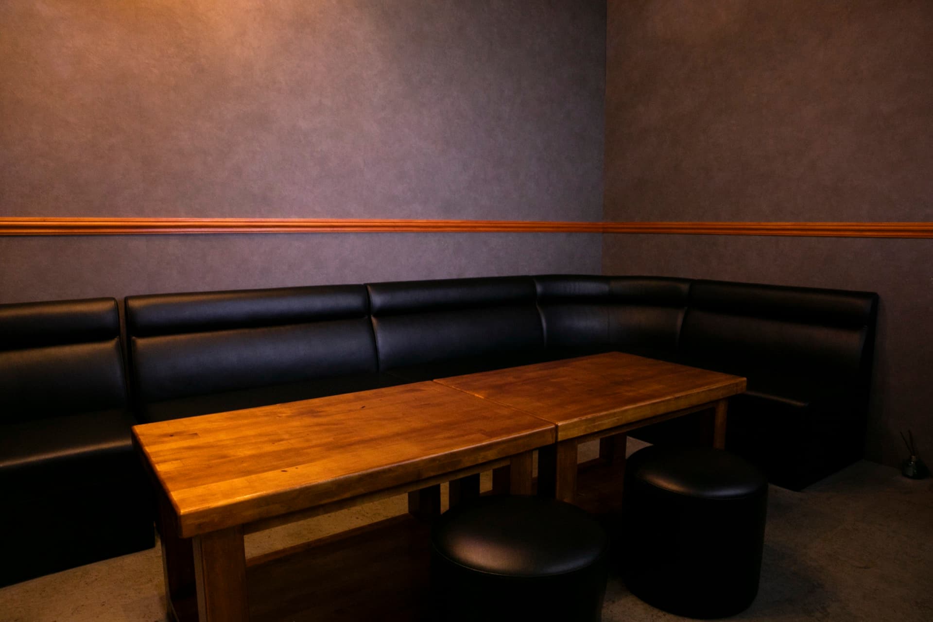 E Town Bar